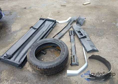 2024 Toyota Tundra Limited 4Wd z USA, uszkodzony, nr VIN 5TFWA5DB2RX228652